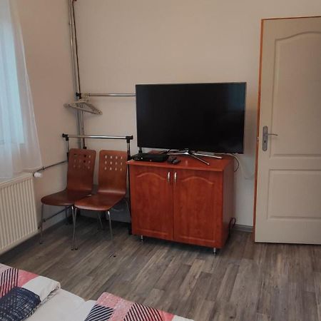 Lali Apartman Балатонудвари Экстерьер фото
